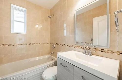 Upper-313 Ashbury Road, Oakville, ON - Indoor Photo Showing Bathroom