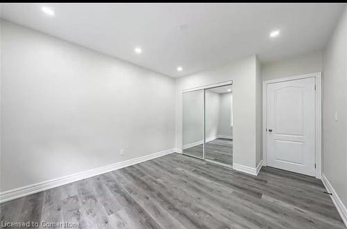 313 Ashbury Road, Oakville, ON - Indoor Photo Showing Other Room