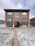 281 Lorne Avenue  Kitchener, ON N2M 3Y9