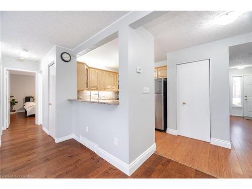 11-205 Highland Crescent, Kitchener, ON - Indoor Photo Showing Other Room