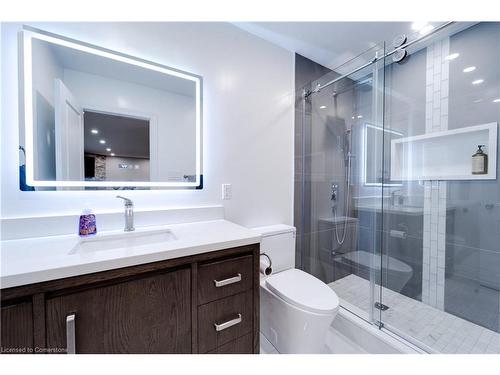 885 Glen Cedar Drive, Peterborough, ON - Indoor Photo Showing Bathroom