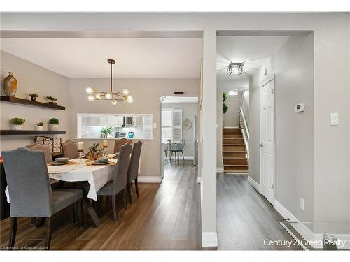 2149 Mountain Grove Avenue, Burlington, ON - Indoor Photo Showing Dining Room