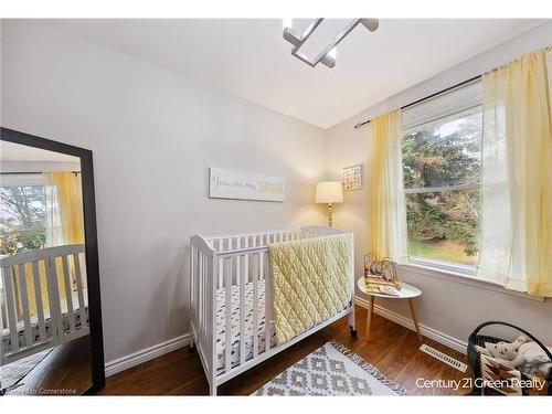 2149 Mountain Grove Avenue, Burlington, ON - Indoor Photo Showing Other Room