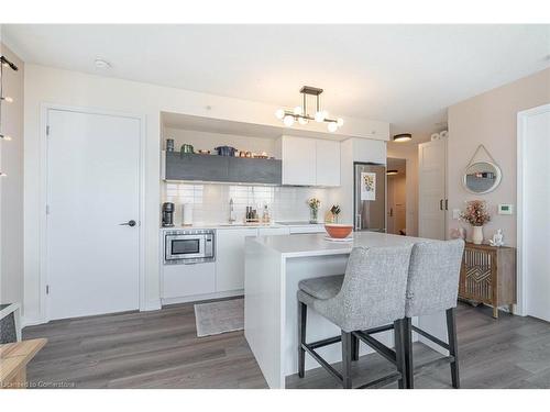 2204-20 Thomas Riley Road, Toronto, ON - Indoor Photo Showing Kitchen With Upgraded Kitchen