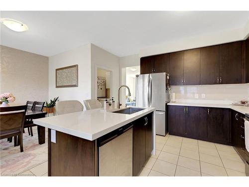 165 Etheridge Avenue, Milton, ON - Indoor Photo Showing Kitchen