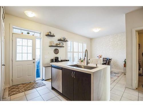 165 Etheridge Avenue, Milton, ON - Indoor Photo Showing Kitchen