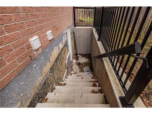 30 Rodwell Court, Brampton, ON - Indoor Photo Showing Other Room