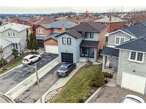 30 Rodwell Court, Brampton, ON - Outdoor With Facade