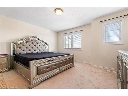 177 Isabella Drive, Orillia, ON - Indoor Photo Showing Bedroom