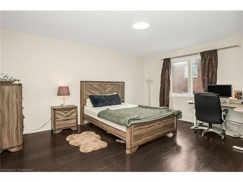 228 Duncan Lane, Milton, ON - Indoor Photo Showing Bedroom