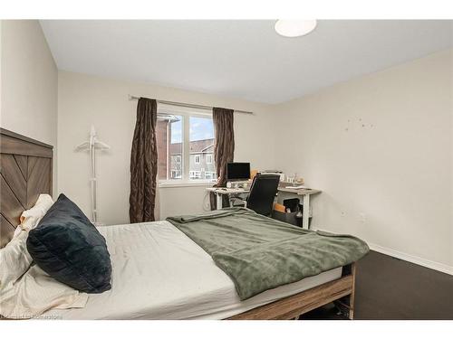 228 Duncan Lane, Milton, ON - Indoor Photo Showing Bedroom