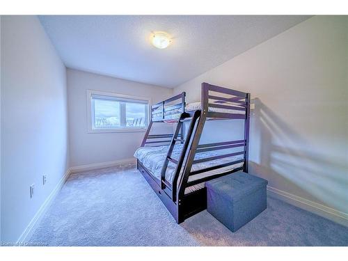 3293 Homestead Drive, Hamilton, ON - Indoor Photo Showing Bedroom