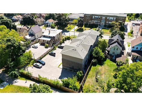 3-122 Courtland Avenue E, Kitchener, ON - Outdoor With View