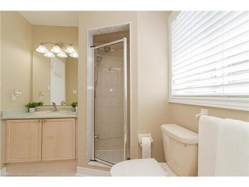 7 Teversham Court, Markham, ON - Indoor Photo Showing Bathroom