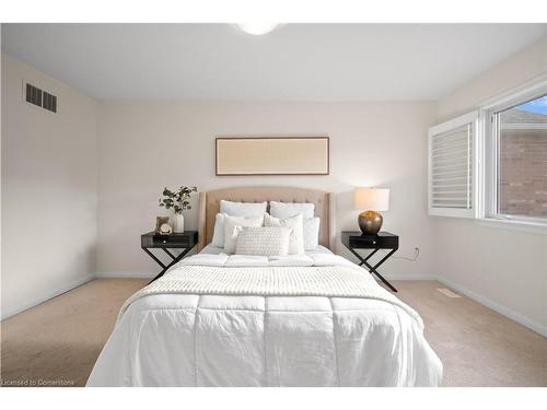 1115 Solomon Court, Milton, ON - Indoor Photo Showing Bedroom