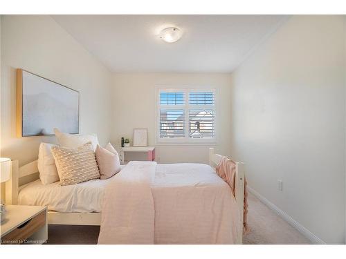 1115 Solomon Court, Milton, ON - Indoor Photo Showing Bedroom