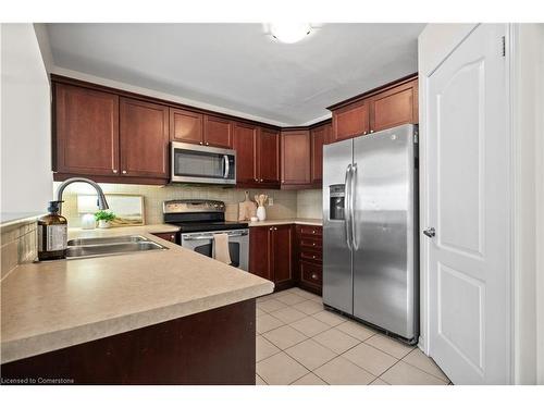 1115 Solomon Court, Milton, ON - Indoor Photo Showing Kitchen With Stainless Steel Kitchen With Double Sink