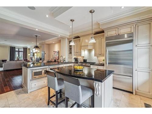 2378 Marine Drive, Oakville, ON - Indoor