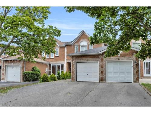 16 Mullis Crescent, Brampton, ON - Outdoor With Facade