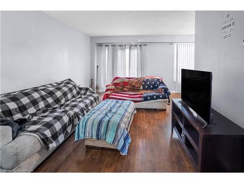 62 Skegby Road, Brampton, ON - Indoor Photo Showing Bedroom