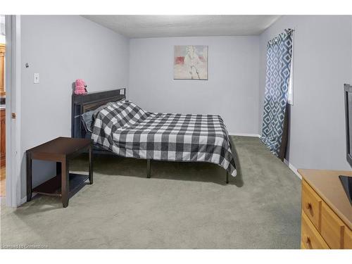 62 Skegby Road, Brampton, ON - Indoor Photo Showing Bedroom