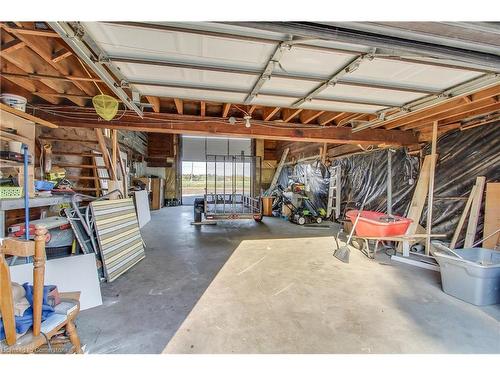 15 Grencer Road, Bradford, ON - Indoor Photo Showing Garage