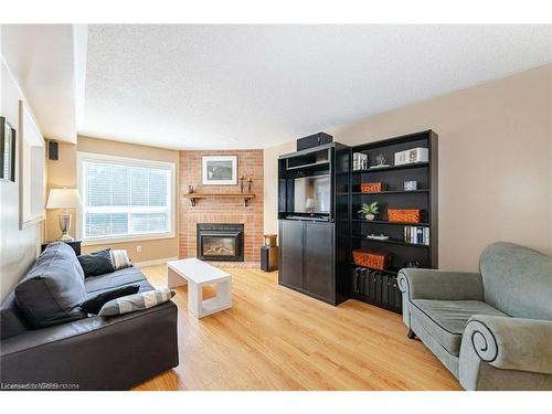 125 Ferndale Drive S, Barrie, ON - Indoor Photo Showing Living Room With Fireplace