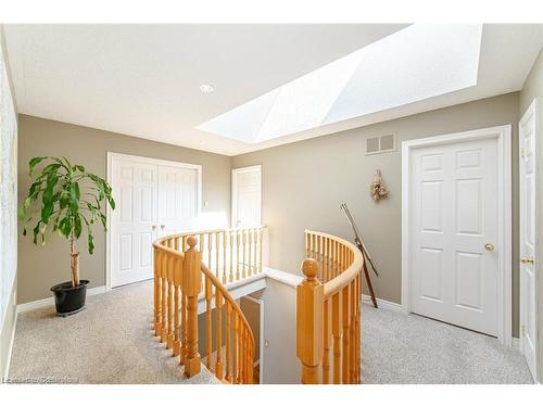 125 Ferndale Drive S, Barrie, ON - Indoor Photo Showing Other Room