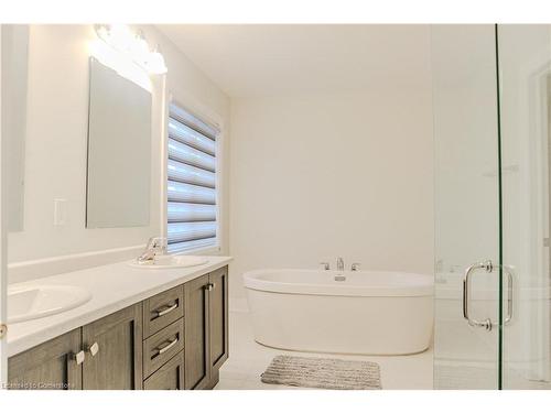 241 Raspberry Place Place, Waterloo, ON - Indoor Photo Showing Bathroom