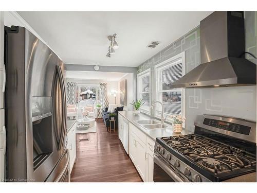 528 Upper Wentworth Street, Hamilton, ON - Indoor Photo Showing Kitchen With Double Sink