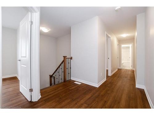 207 Louise Street, Welland, ON - Indoor Photo Showing Other Room