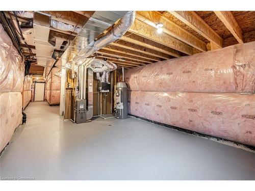 207 Louise Street, Welland, ON - Indoor Photo Showing Basement