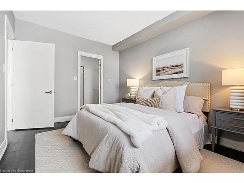 601-112 Benton Street, Kitchener, ON - Indoor Photo Showing Bedroom