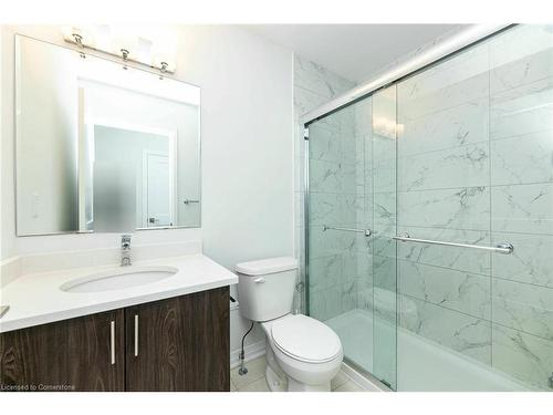 60-51 Sparrow Avenue, Cambridge, ON - Indoor Photo Showing Bathroom