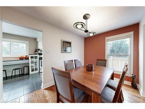 39B Newington Crescent, Toronto, ON - Indoor Photo Showing Dining Room