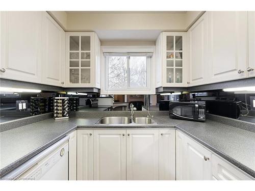 39B Newington Crescent, Toronto, ON - Indoor Photo Showing Kitchen With Double Sink