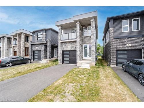 249 Louise Street, Welland, ON - Outdoor With Balcony With Facade