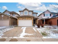 369 Thomas Slee Drive  Kitchener, ON N2P 2X5