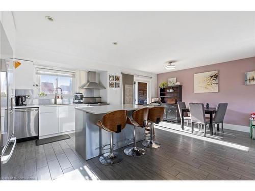 489 Chiddington Avenue, London, ON - Indoor Photo Showing Kitchen