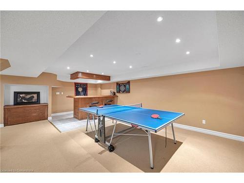 4272 Clubview Drive, Burlington, ON - Indoor Photo Showing Other Room