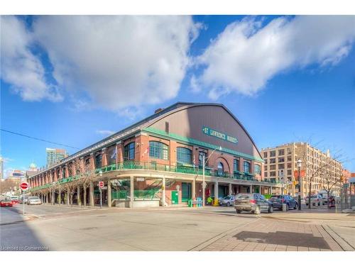 1413-1 Market Street, Toronto, ON - Outdoor