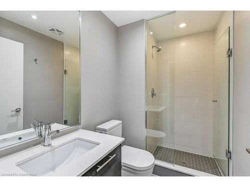 1413-1 Market Street, Toronto, ON - Indoor Photo Showing Bathroom