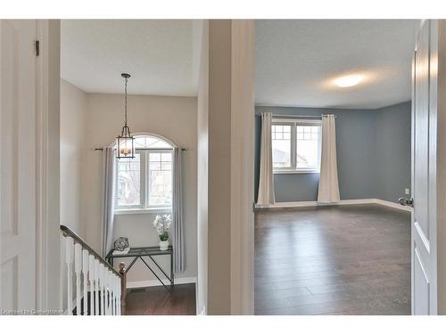 3082 Highbourne Crescent, Oakville, ON - Indoor Photo Showing Other Room