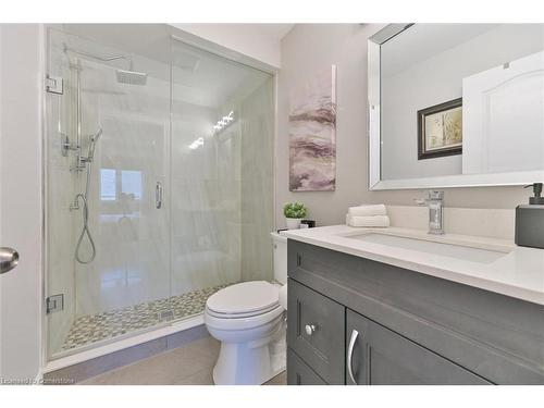 3082 Highbourne Crescent, Oakville, ON - Indoor Photo Showing Bathroom