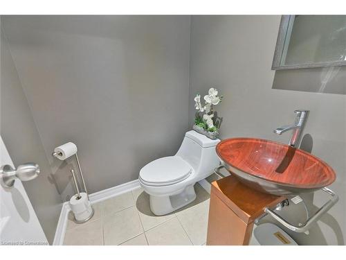 3082 Highbourne Crescent, Oakville, ON - Indoor Photo Showing Bathroom