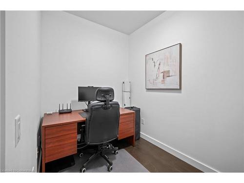 207-5025 Harvard Road, Mississauga, ON - Indoor Photo Showing Office