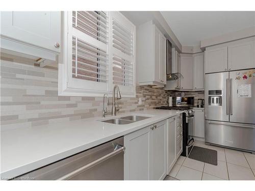 64 Wannamaker Crescent, Cambridge, ON - Indoor Photo Showing Kitchen With Double Sink