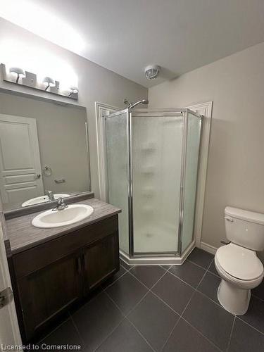 5 Oxfordshire Lane, Kitchener, ON - Indoor Photo Showing Bathroom