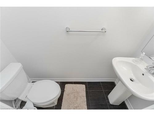 35 Nearco Crescent, Oshawa, ON - Indoor Photo Showing Bathroom