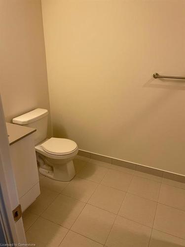 1019-35 Watergarden Drive, Mississauga, ON - Indoor Photo Showing Bathroom